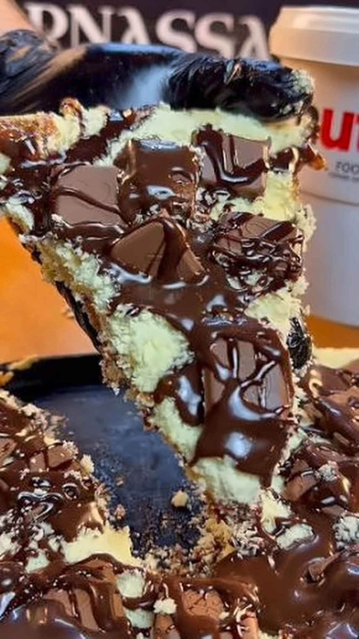 Sobremesa de chocolate autoral da Fornassa